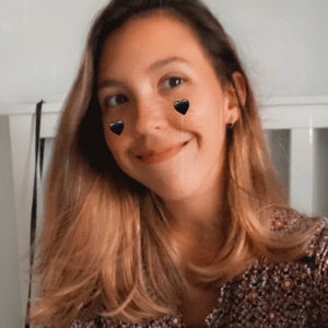 Meet your Posher, Claudia